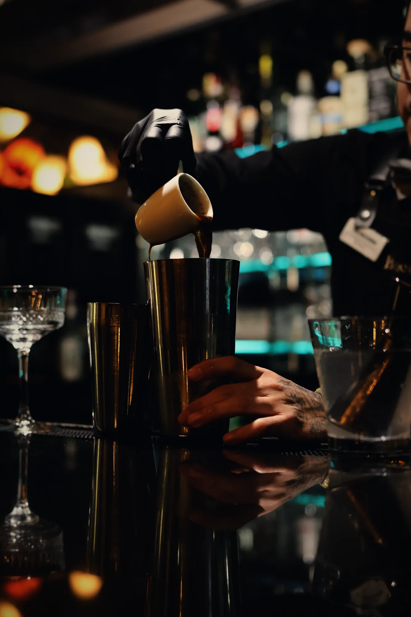 Bar Setup & Professional Staff